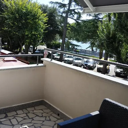 Katnic By The * Crikvenica