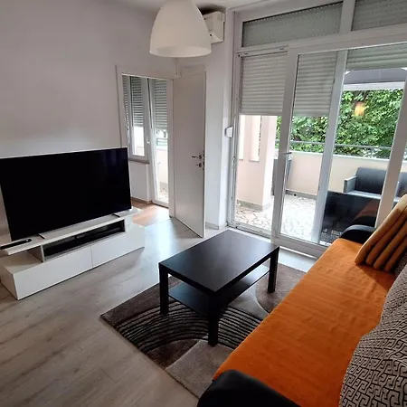 Katnic By The Apartamento